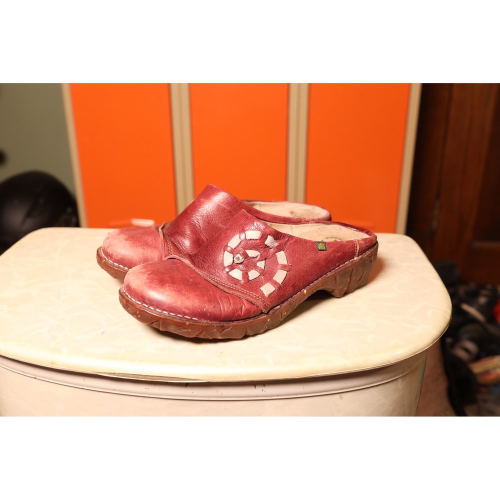El Naturalista Red Leather Patchwork Clogs Mules Womens Size 41 EU 10 US